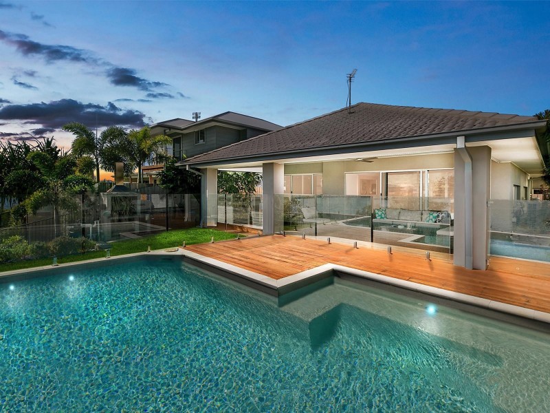 16 Caspian Circuit, Mountain Creek QLD 4557