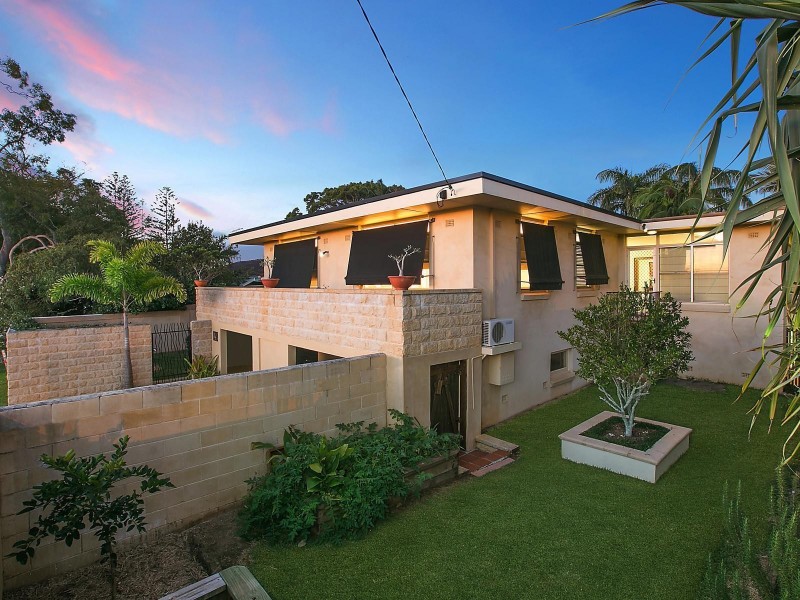 4 Mayfield Street, Buderim QLD 4556