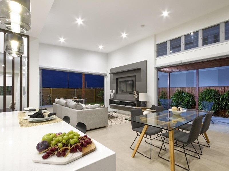 24 Lighthouse Circuit, Birtinya QLD 4575