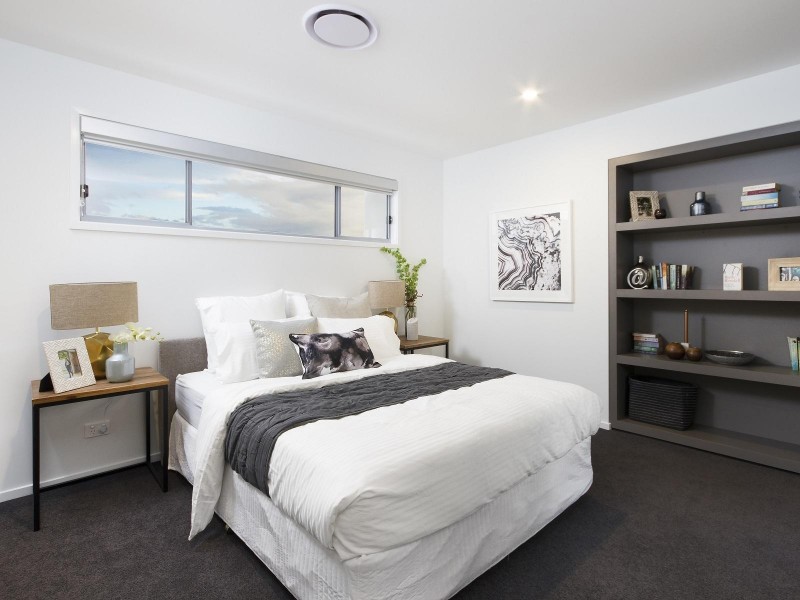 24 Lighthouse Circuit, Birtinya QLD 4575