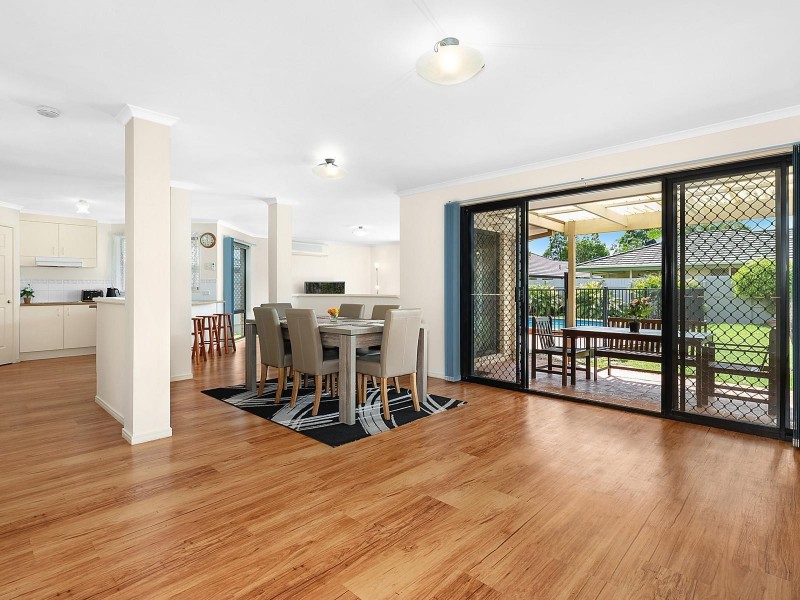 27 Edgewater Place, Sippy Downs QLD 4556