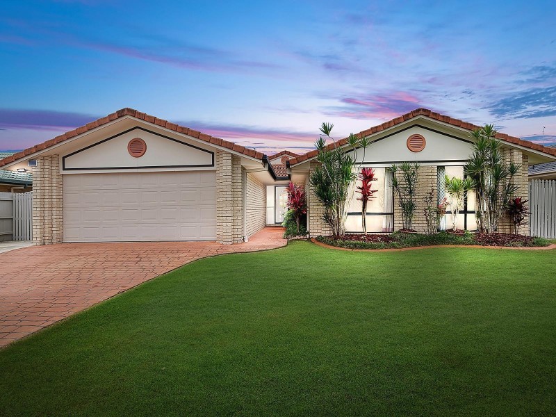27 Edgewater Place, Sippy Downs QLD 4556
