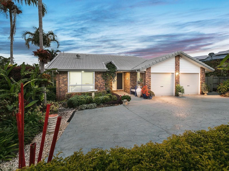 8 St Ives Terrace, Buderim QLD 4556