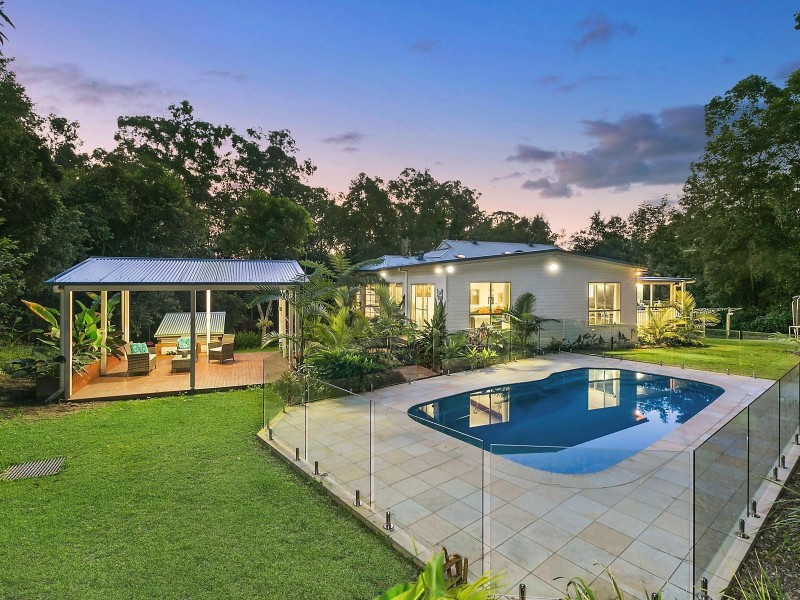 35 Shady Grove, Tanawha QLD 4556