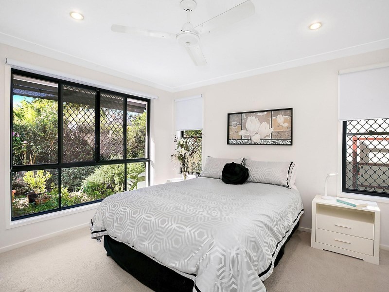 5 Manor Lane, Buderim QLD 4556