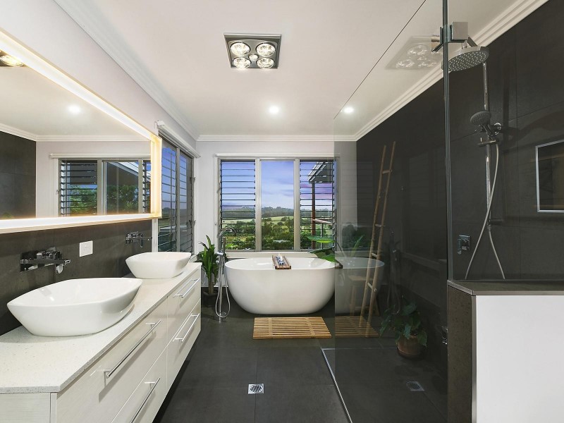 5 Willis Road, Bli Bli QLD 4560