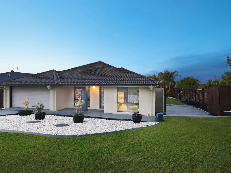 2 Clearwater Circuit, Bli Bli QLD 4560