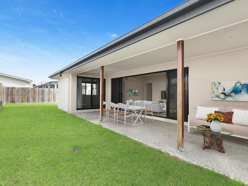 4 Promontory Street, Birtinya QLD 4575