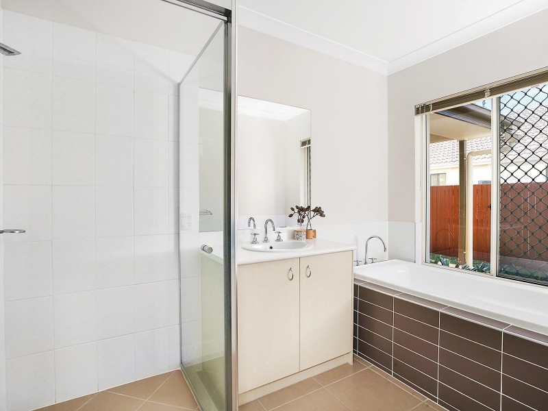 51 Chestwood Crescent, Sippy Downs QLD 4556