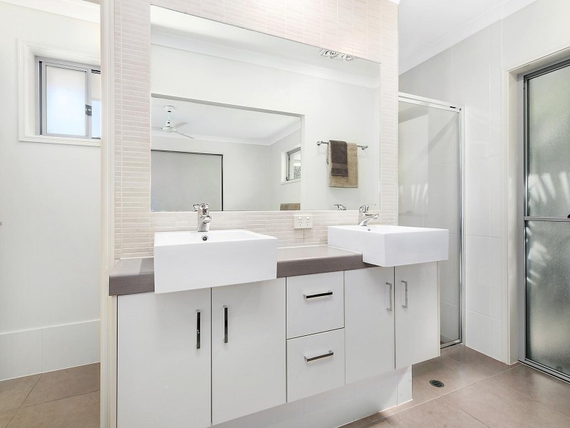 41 Chestwood Crescent, Sippy Downs QLD 4556