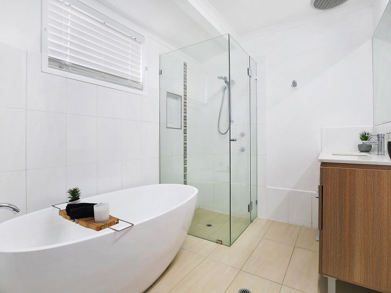 1 Whitehaven Drive, Buderim QLD 4556