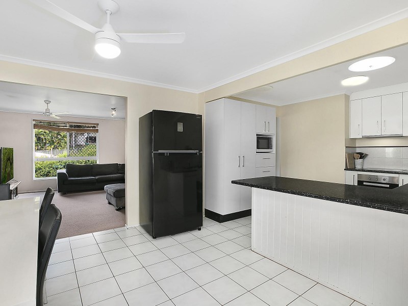 26 Burruma Court, Coes Creek QLD 4560