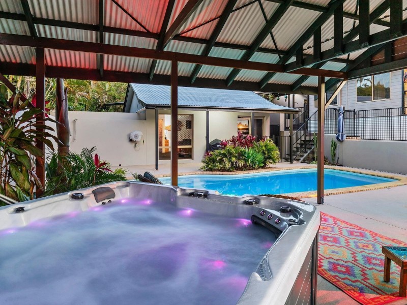 69 Andersen Road, Diamond Valley QLD 4553