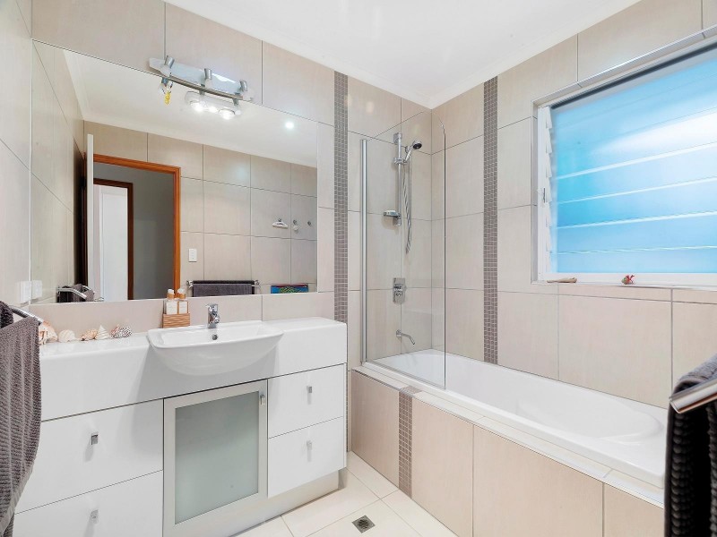 69 Andersen Road, Diamond Valley QLD 4553