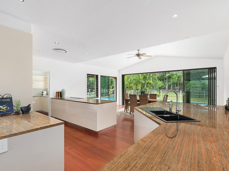 71 Lara Drive, Buderim QLD 4556