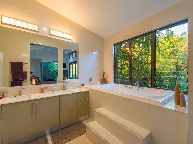 18 Stringybark Road, Buderim QLD 4556