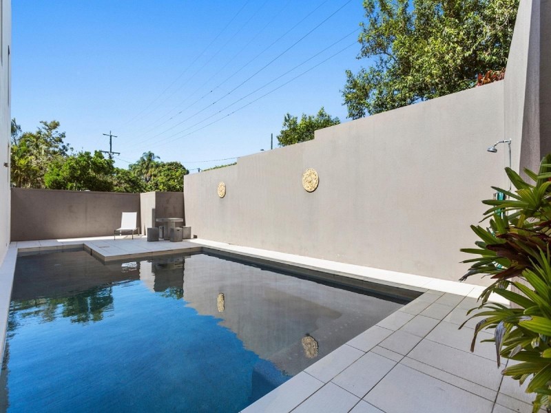 3/8 Leo Crescent, Alexandra Headland QLD 4572
