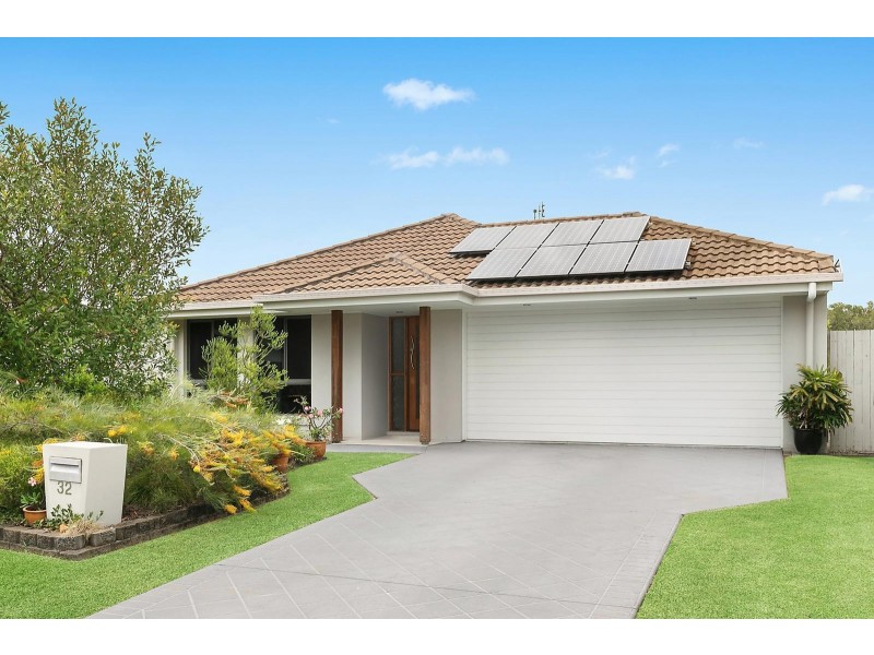 32 Chestwood Crescent, Sippy Downs QLD 4556