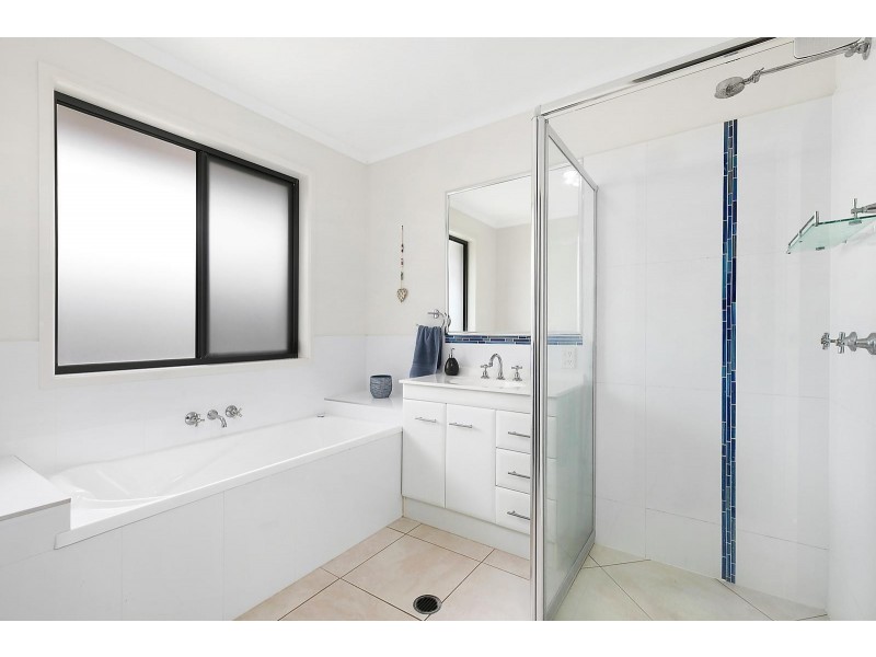 32 Chestwood Crescent, Sippy Downs QLD 4556