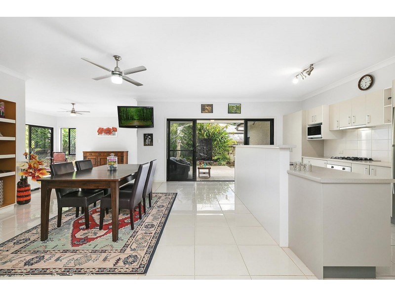 60 Samwhite Drive, Buderim QLD 4556