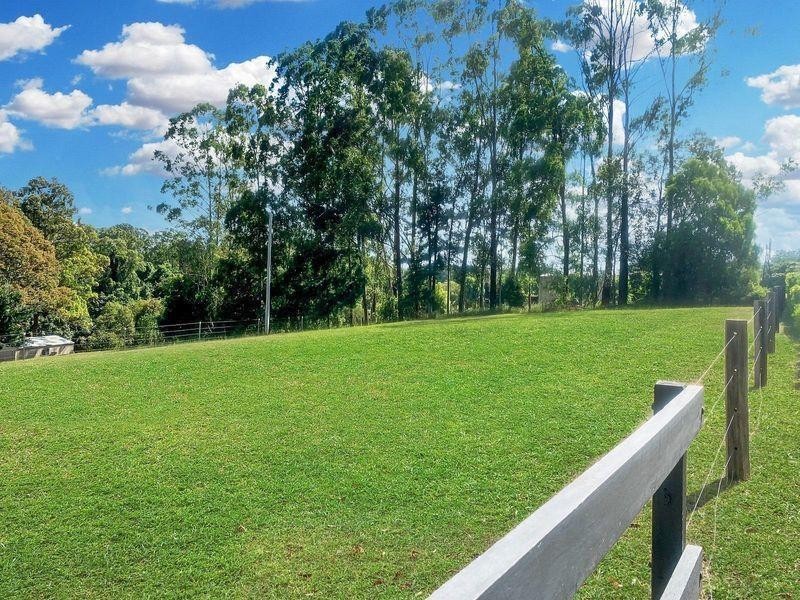 142 Winston Road, Palmwoods QLD 4555