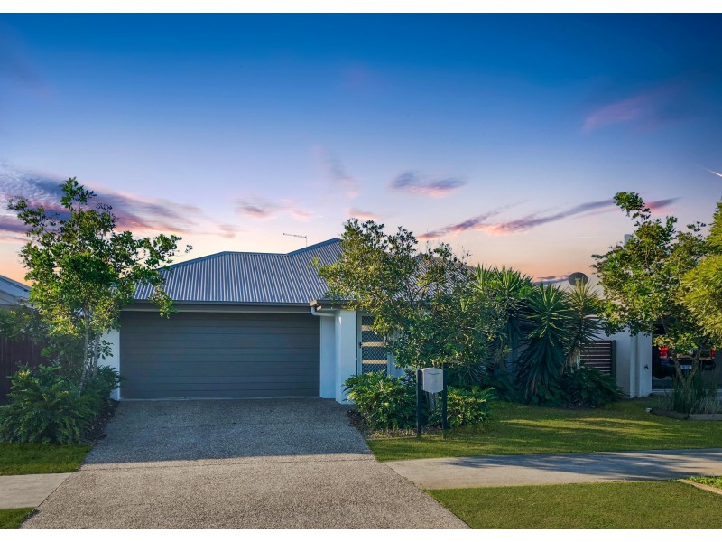 54 Spoonbill Drive, Forest Glen QLD 4556