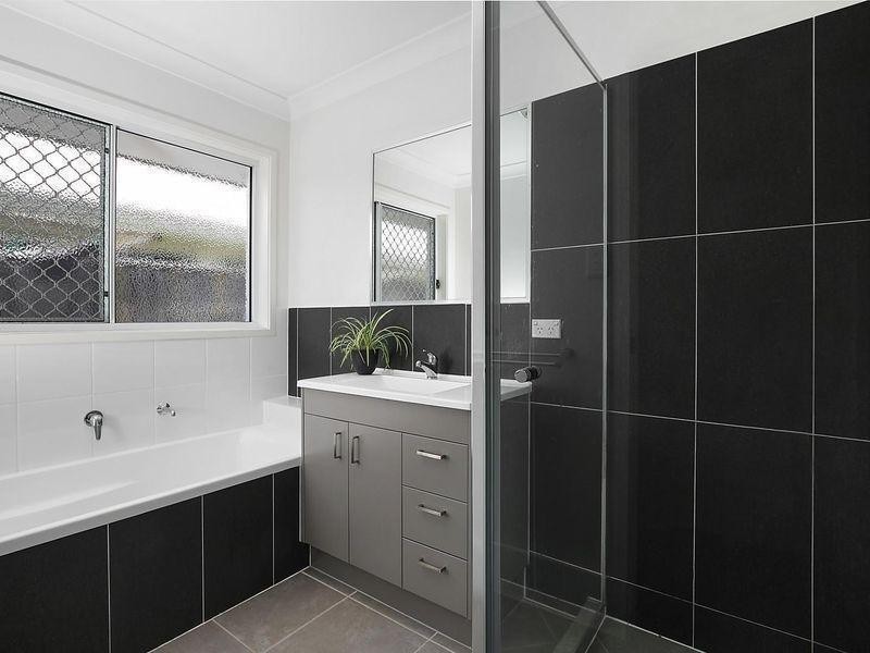 54 Spoonbill Drive, Forest Glen QLD 4556