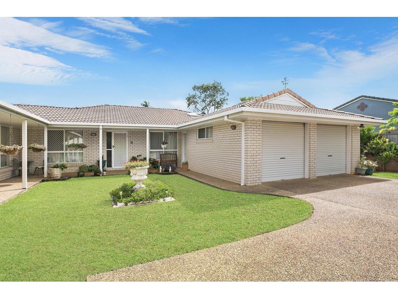 2/1 Ferguson Avenue, Buderim QLD 4556