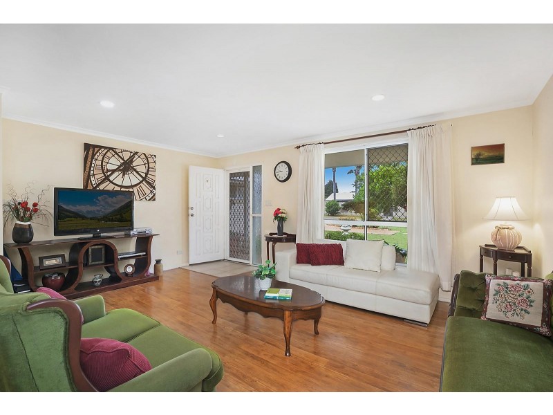 2/1 Ferguson Avenue, Buderim QLD 4556