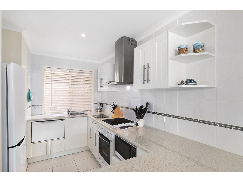 2/4-6 Cootamundra Drive, Mountain Creek QLD 4557