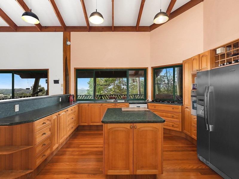 12 Holland Way, Mons QLD 4556