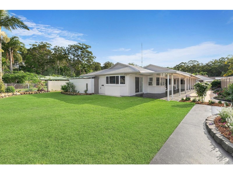 1 Araluen Close, Mountain Creek QLD 4557