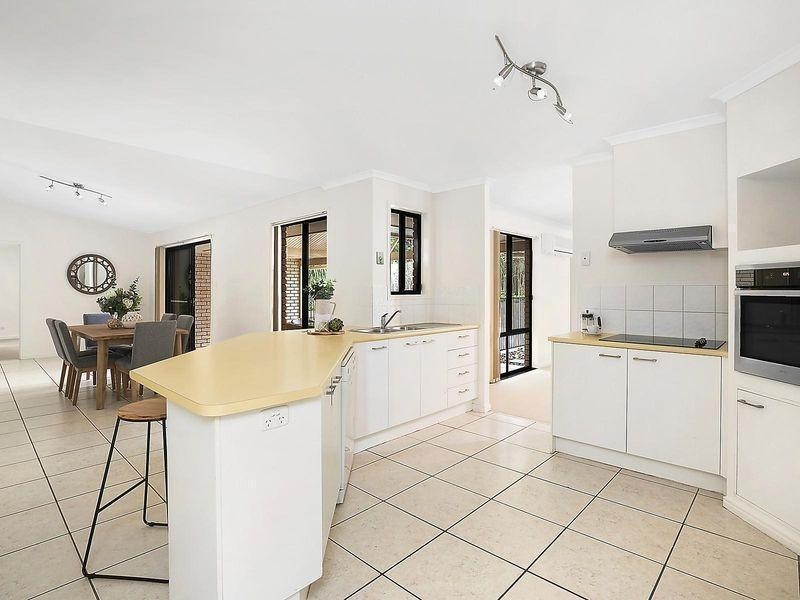 18 Summer Ridge Place, Buderim QLD 4556