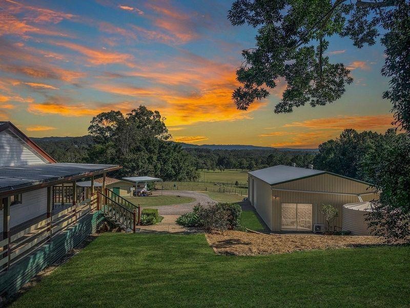 185 Dales Road, Chevallum QLD 4555