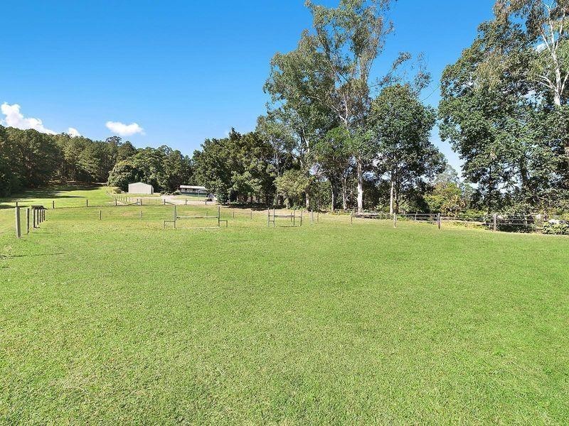 185 Dales Road, Chevallum QLD 4555