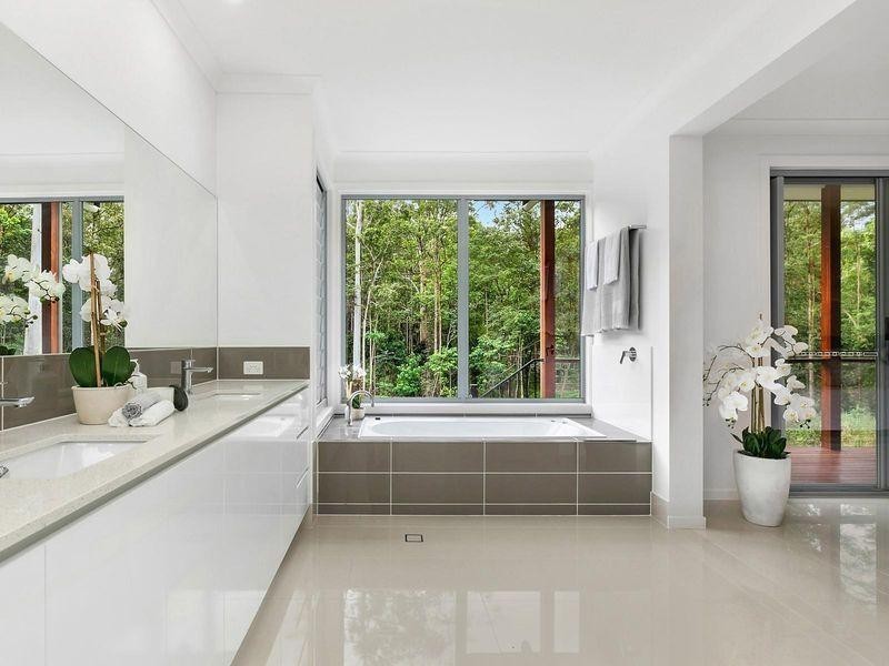 84 Taylors Road, Tanawha QLD 4556