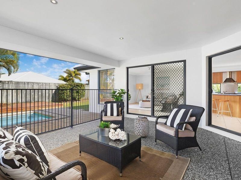 8 Dominica Place, Kawana Island QLD 4575