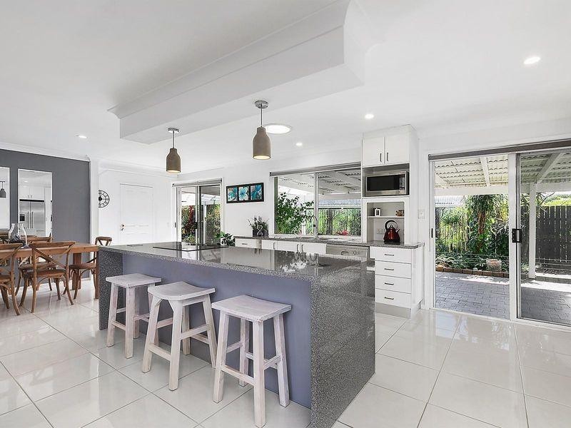 15 Satinay Street, Mountain Creek QLD 4557