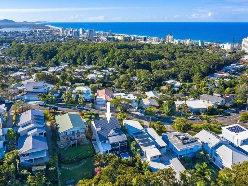 33 Tantula Road East, Alexandra Headland QLD 4572