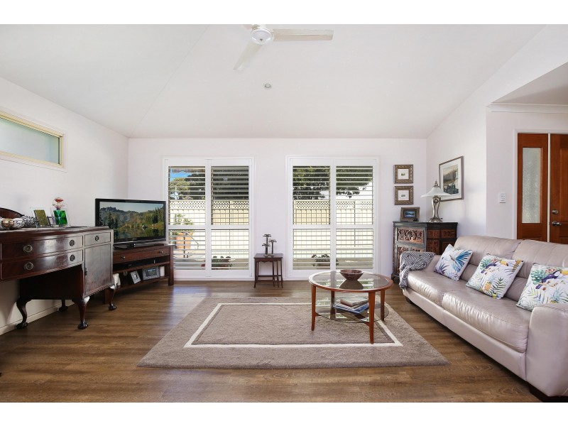 2 Manor Lane, Buderim QLD 4556