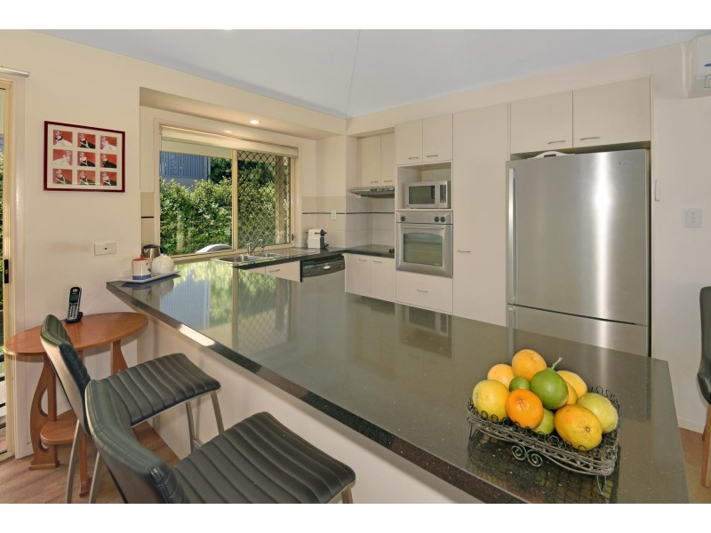 2 Manor Lane, Buderim QLD 4556