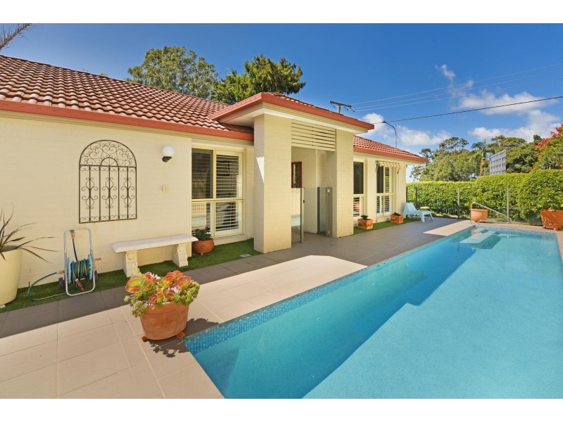 2 Manor Lane, Buderim QLD 4556