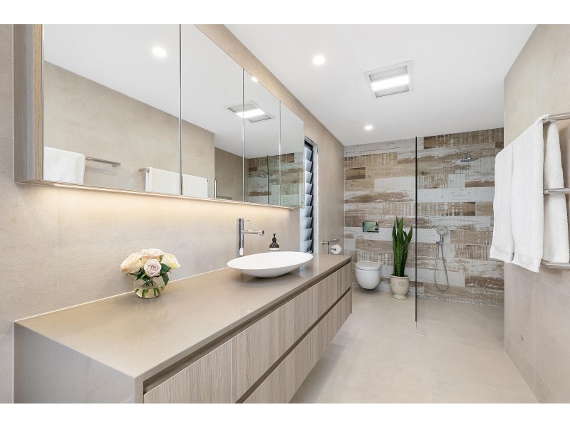 111 Mountain Creek Road, Buderim QLD 4556