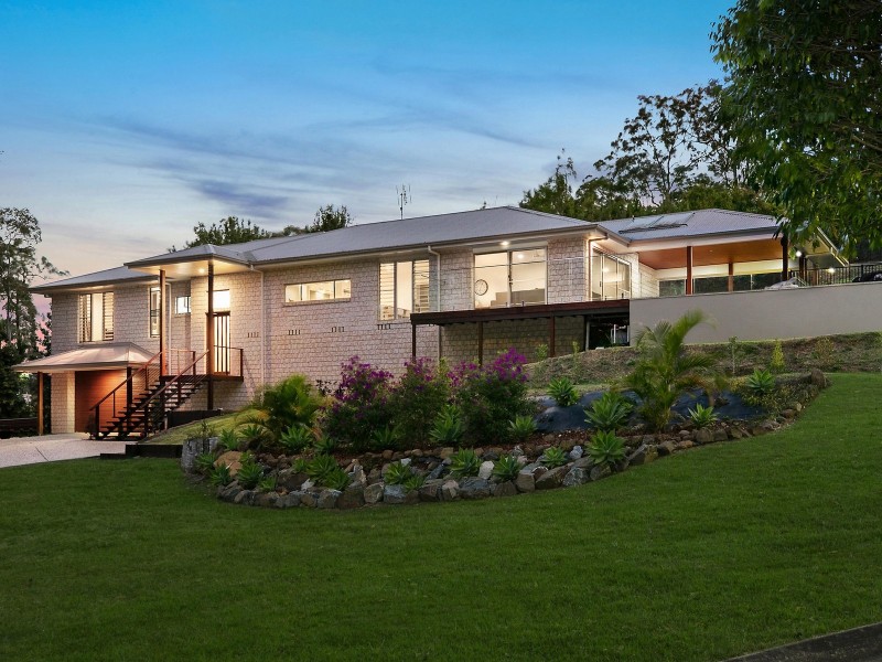 20 Kirsty Drive, Tanawha QLD 4556
