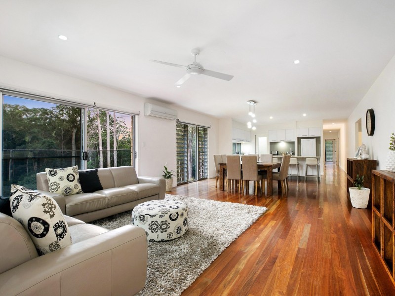 20 Kirsty Drive, Tanawha QLD 4556