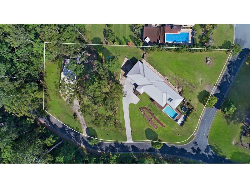 20 Kirsty Drive, Tanawha QLD 4556