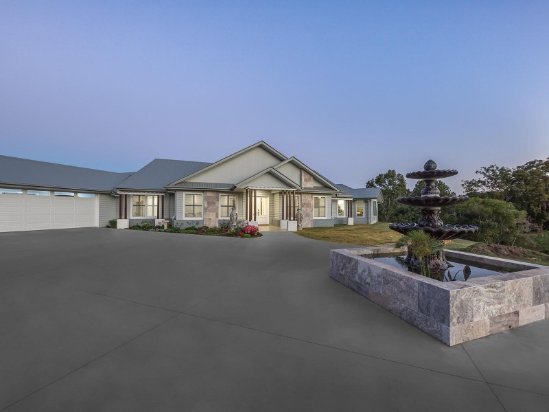 18 Parsons Knob Road South, Hunchy QLD 4555