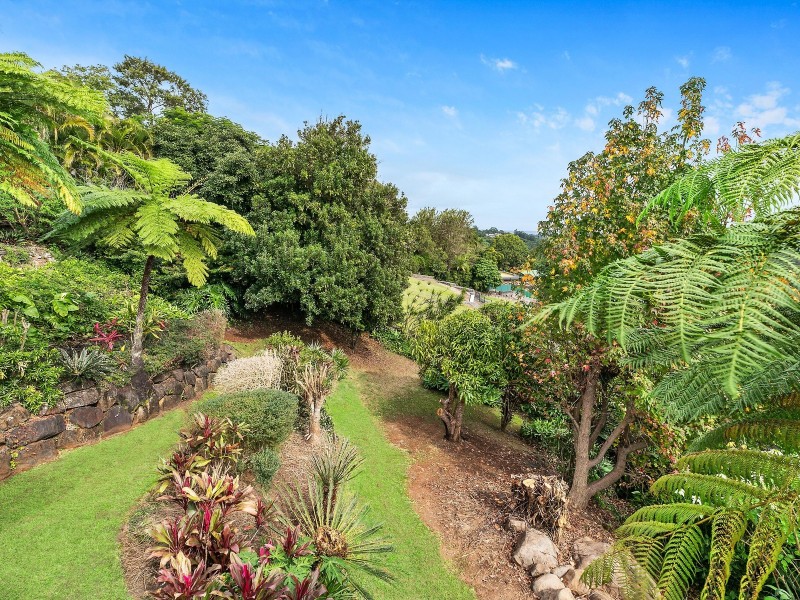 25 Bell Road, Buderim QLD 4556