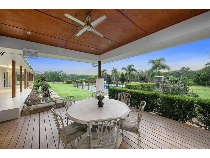223 Dales Road, Chevallum QLD 4555