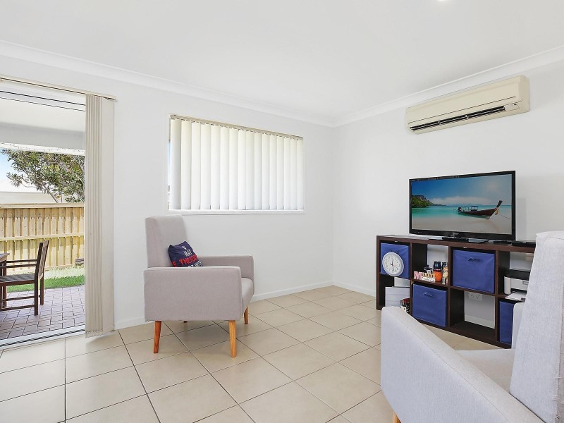 5 Kurrimine Crescent, Mountain Creek QLD 4557